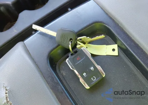 2018 Chevrolet Silverado 2500Hd Wt from USA, damaged, VIN 1GC1KUEG9JF267616